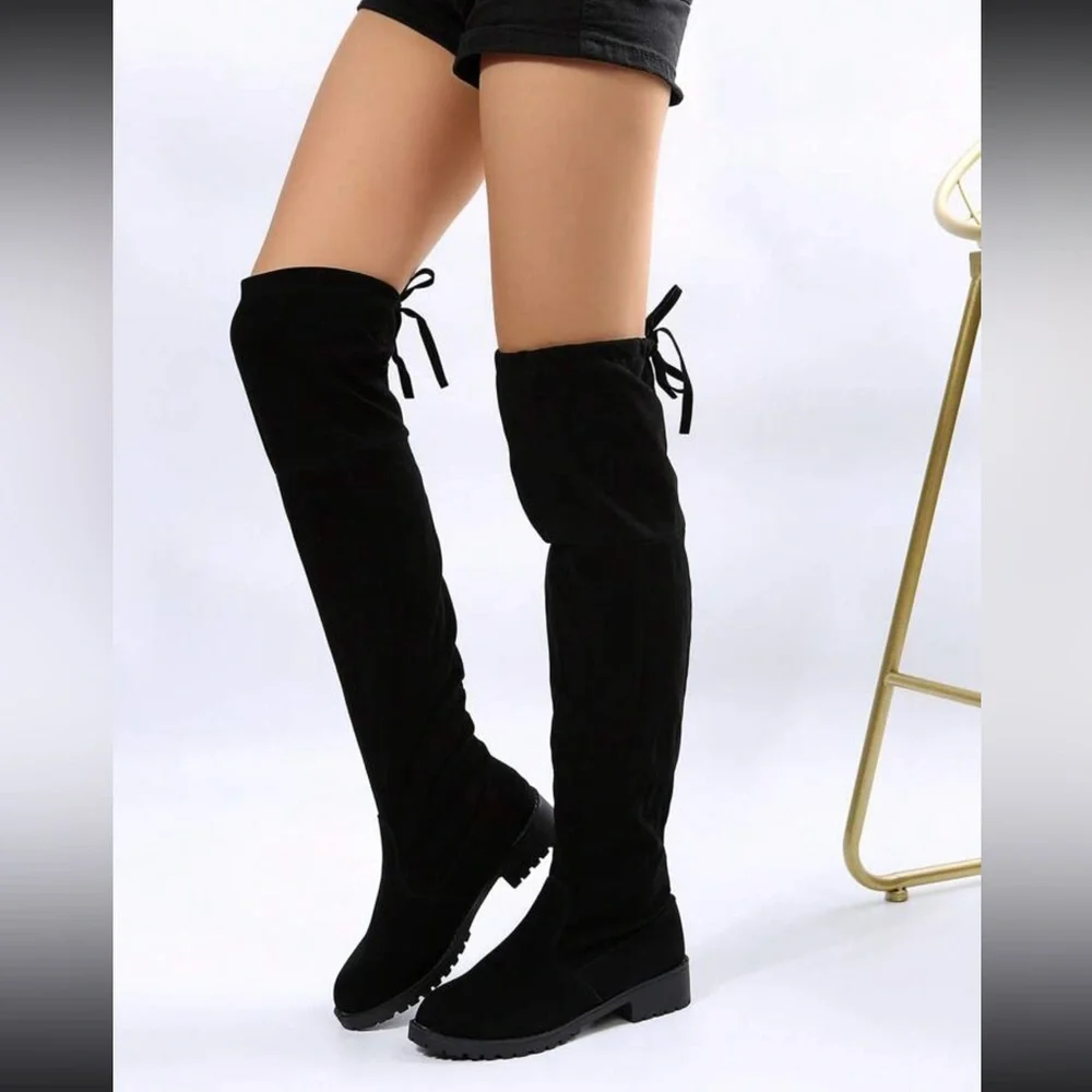SHEIN Black faux suede Winter knee high boots Size 8
